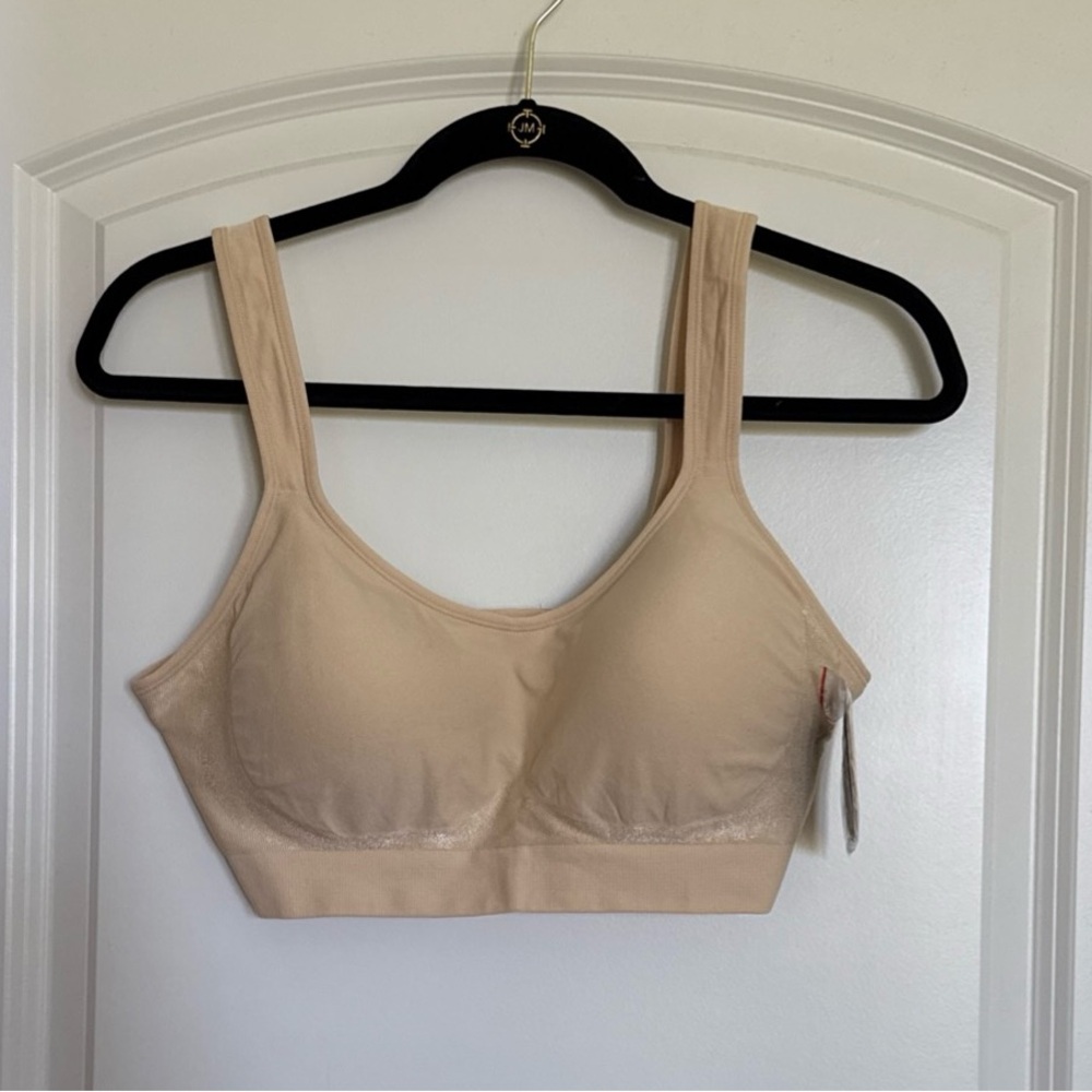 UNDER OUTFIT Style 457 Seamless Comfort Bra Nude Size XL Full Cover Wireless